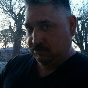 Meet your Posher, Adam